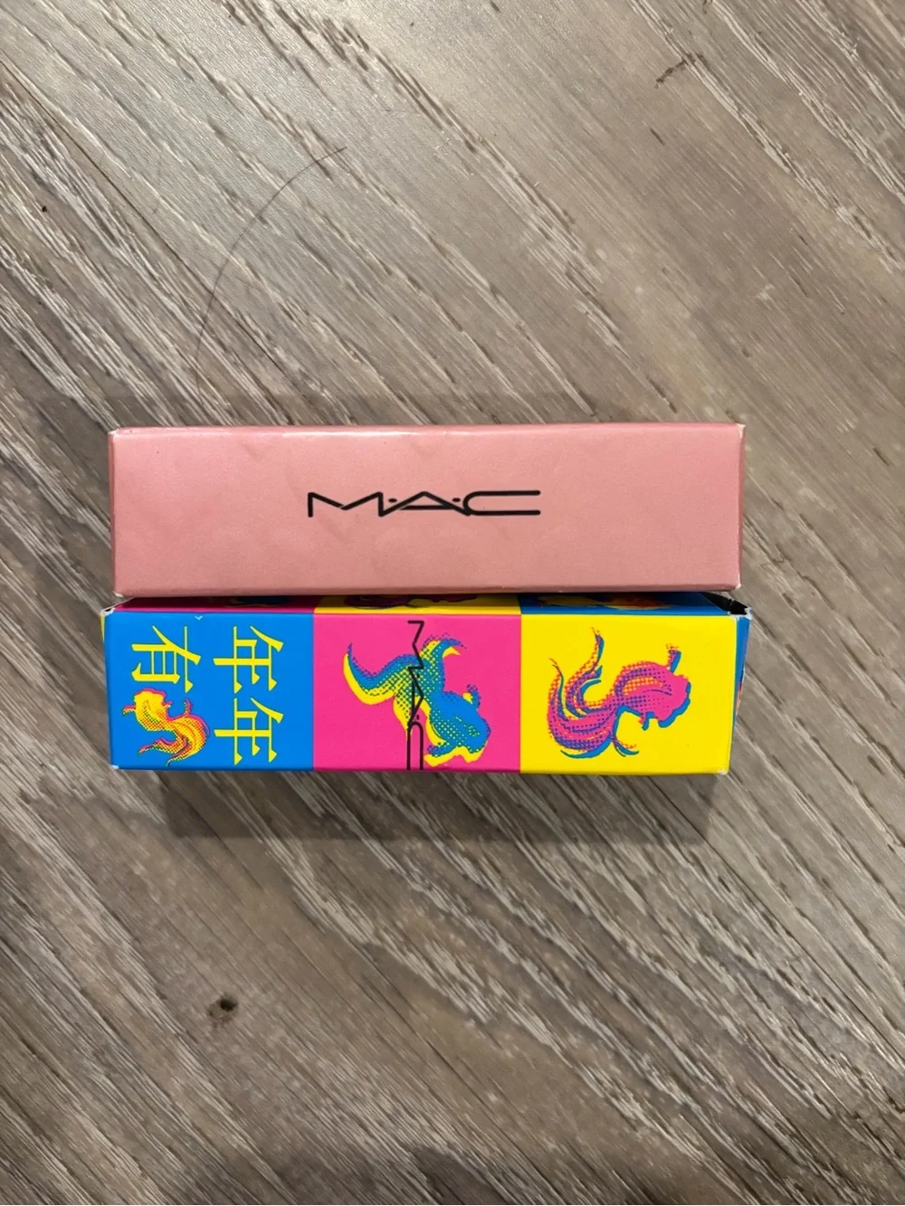 BNIB MAC LIMITED EDITION LIPSTICK BUNDLE